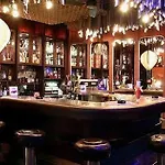 Lux Hotel 3*