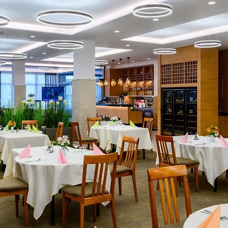 Lux 3* Banska Bystrica